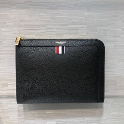톰브라운 THOM BROWNE 클러치백 스몰