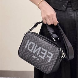 펜디 FENDI 크로스백 