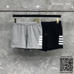 톰브라운 THOM BROWNE 반바지