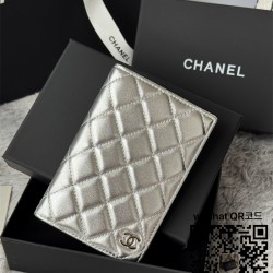 샤넬 CHANEL 여권지갑 A80385